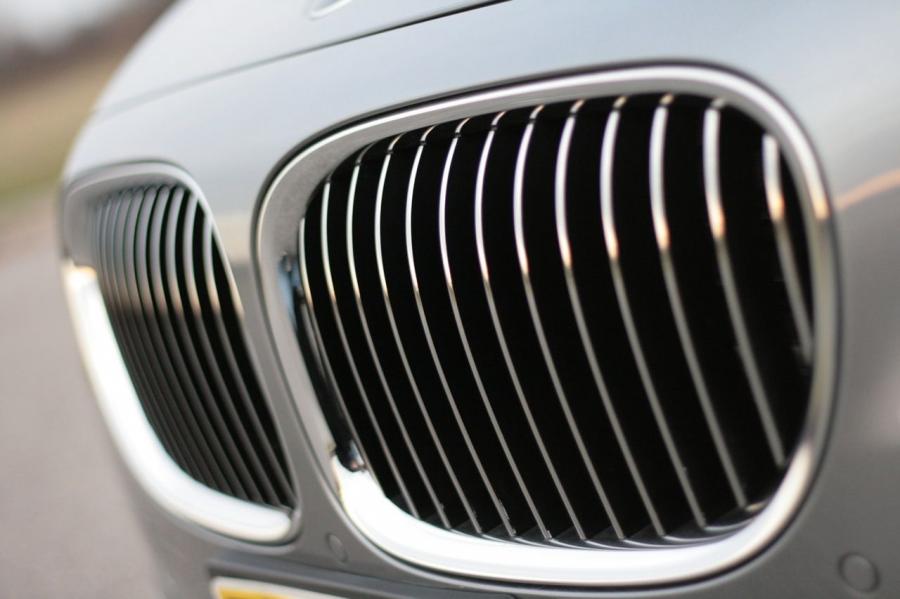  BMW 750i 2009 года  (фото 3 из 32)